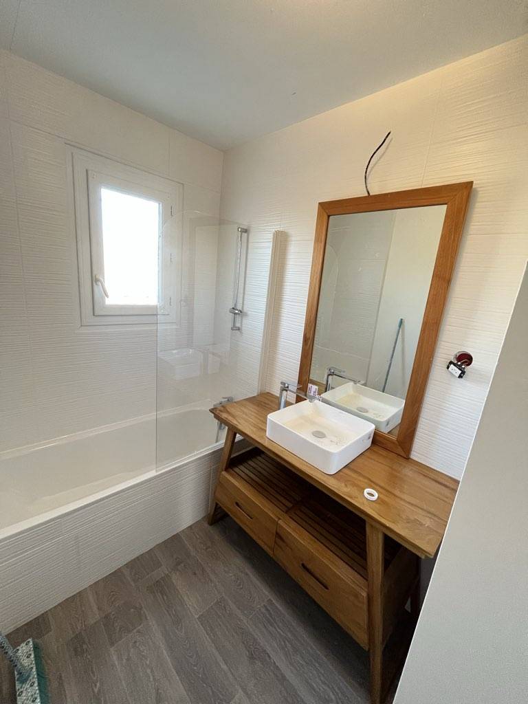 rénovation complète d'une salle de bain à Creon